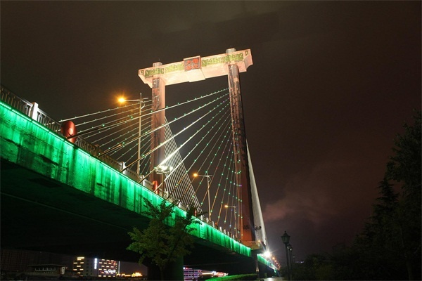 城市景觀亮化有哪些表現(xiàn)手法？